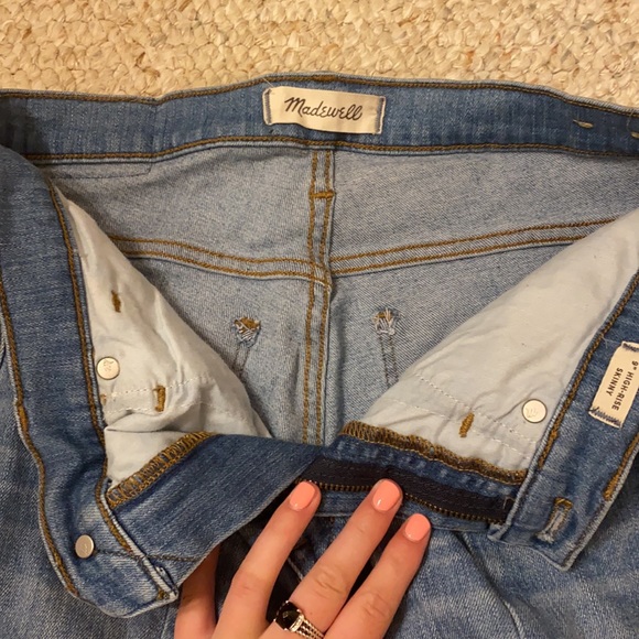 Madewell light wash jeans - Picture 2 of 3